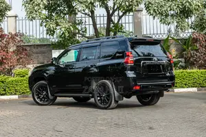 Toyota Land Cruiser Prado 2.8 2021 Black