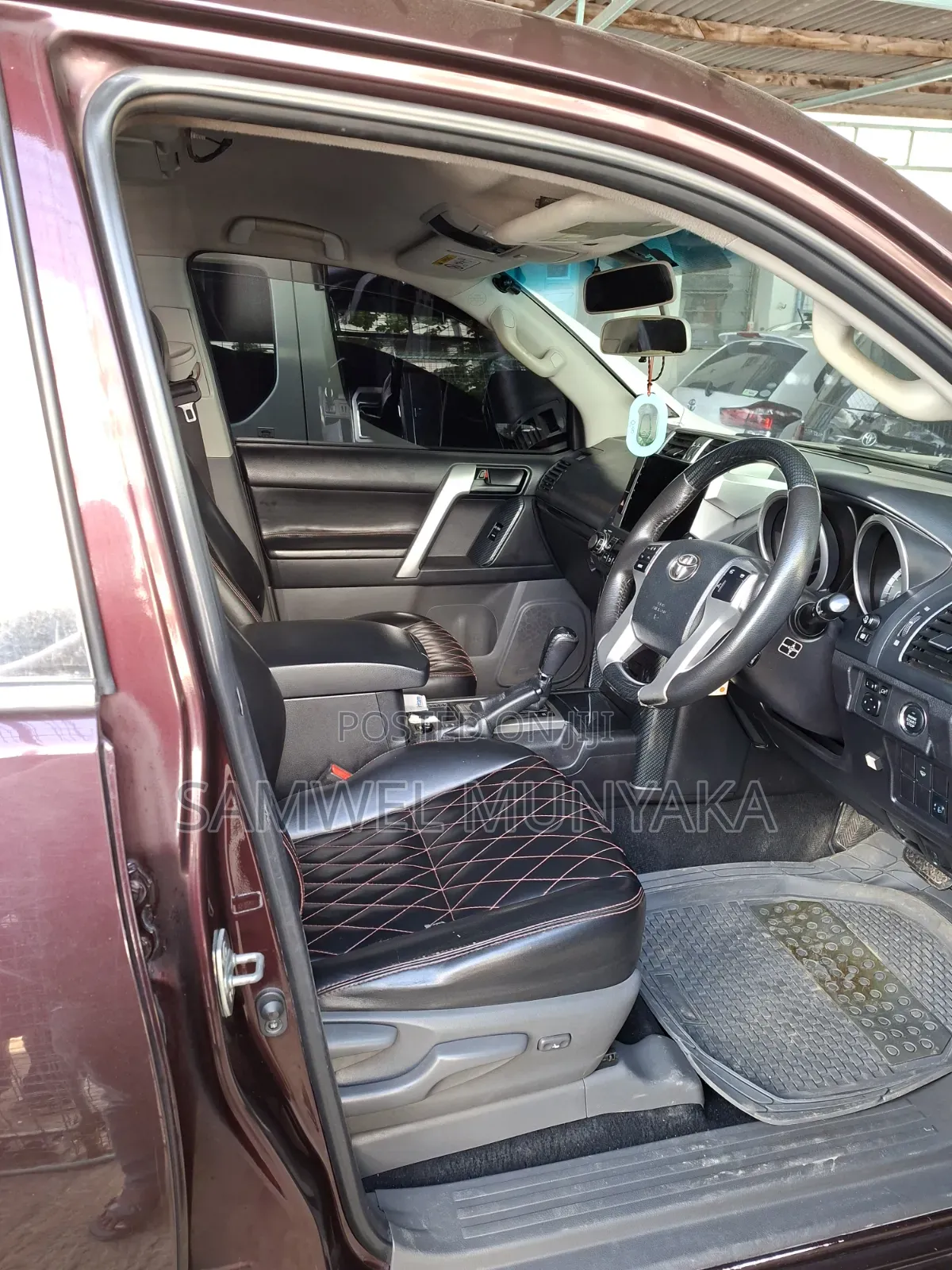 Toyota Land Cruiser Prado 2014 Pink