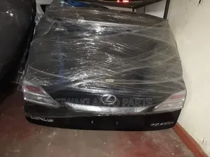 Lexus Rx Tailgate