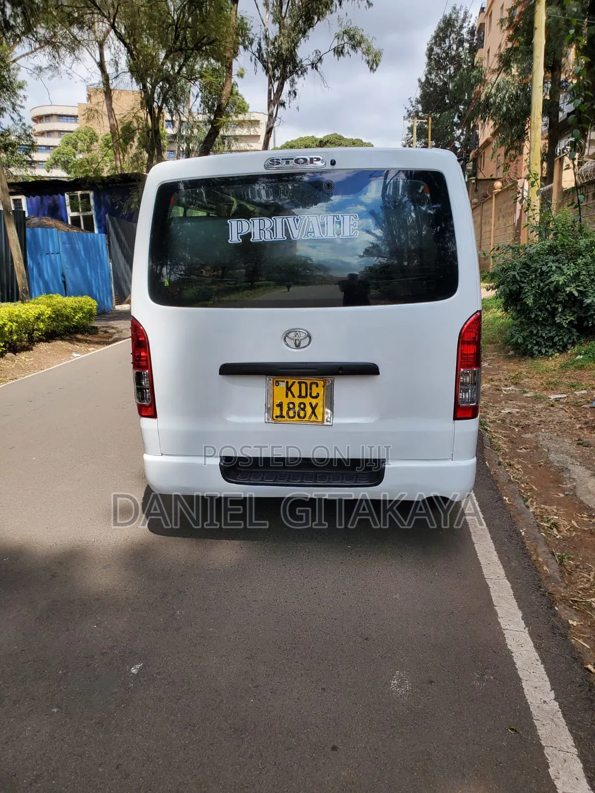 Toyota HiAce 2015 White
