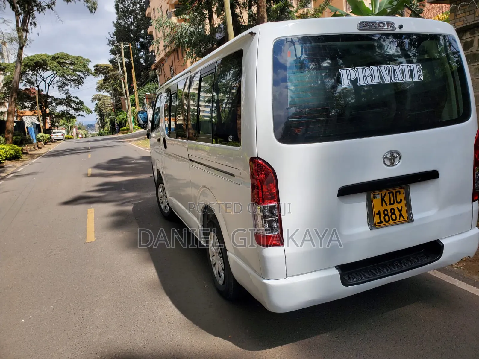 Toyota HiAce 2015 White