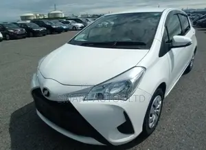 Toyota Vitz 2019 Pearl