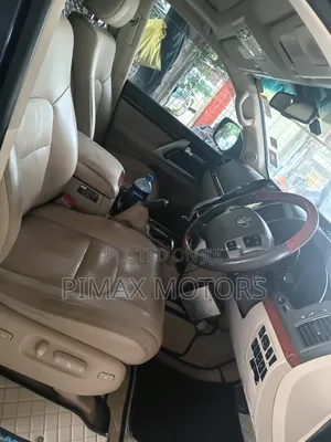 Toyota Land Cruiser 2014 Blue