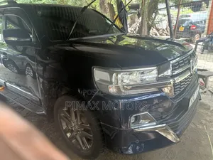 Toyota Land Cruiser 2014 Blue