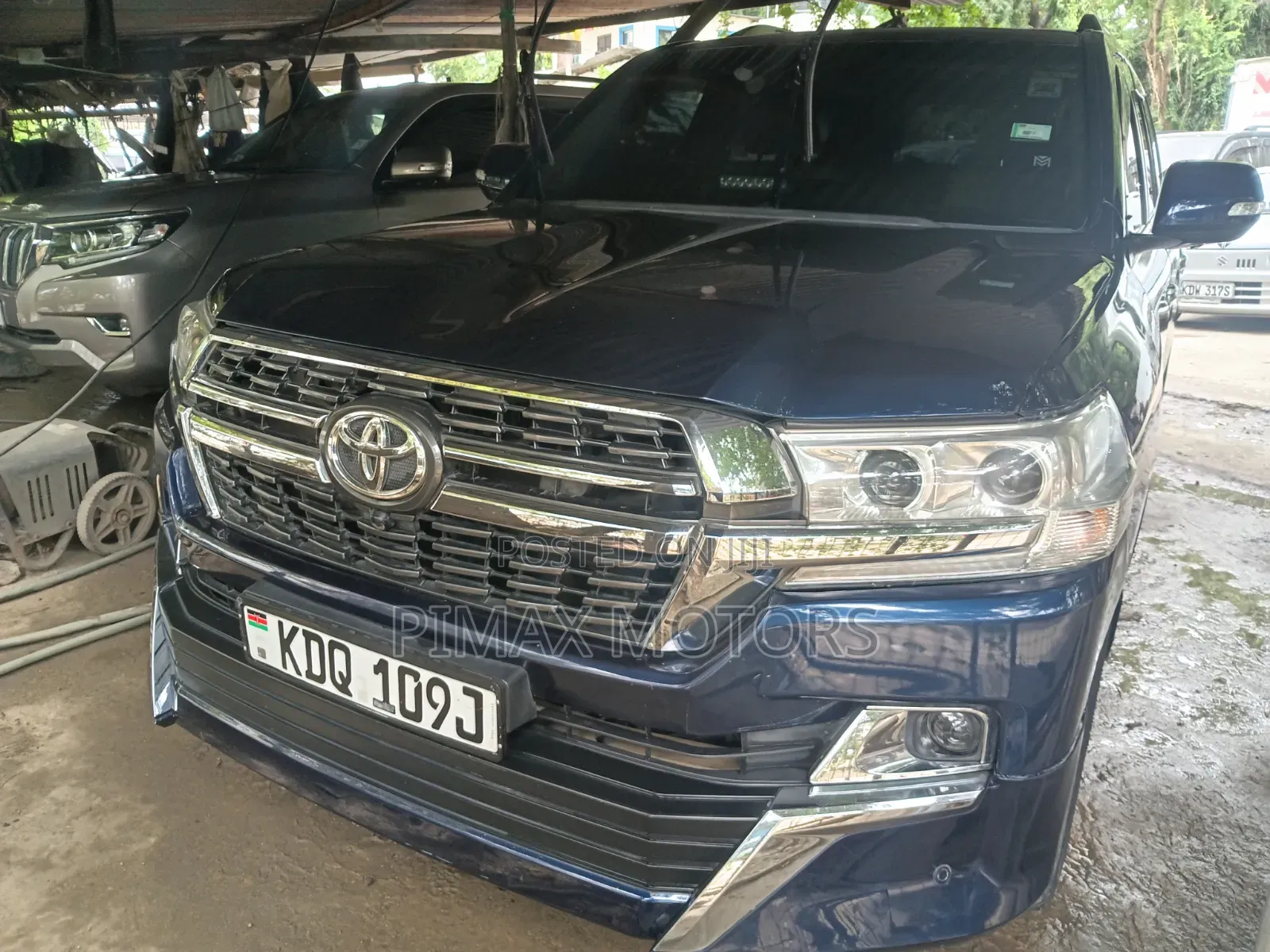 Toyota Land Cruiser 2014 Blue