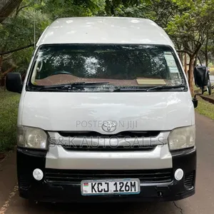 Toyota HiAce 2011 White