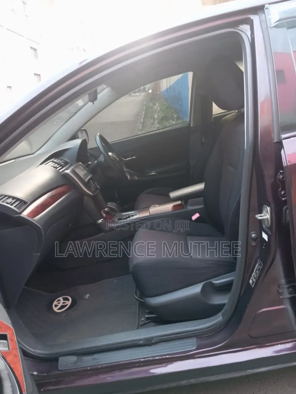 Toyota Allion 2010 Maroon
