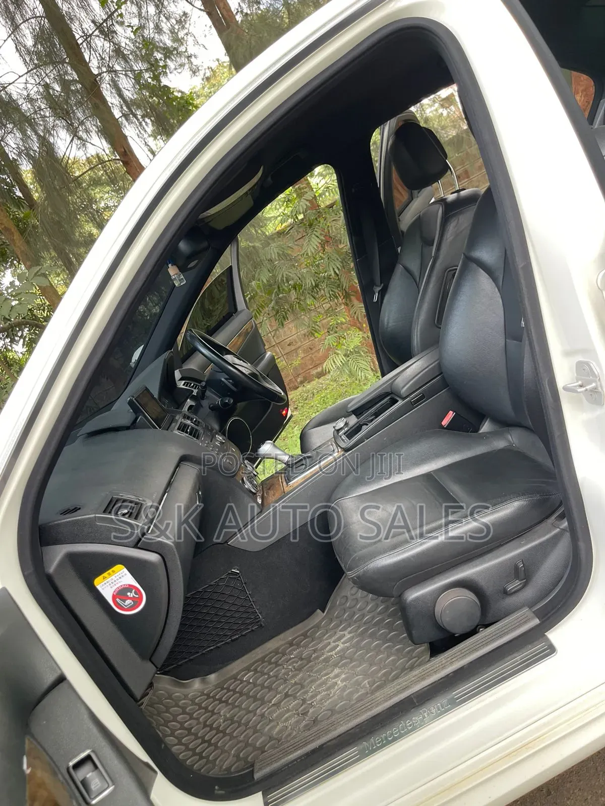 Mercedes-Benz C200 2008 White