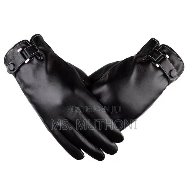 Premium Warmth , Zero Bulk Free Size Gents Gloves