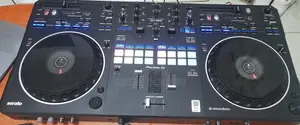 DDJ Rev 5 Controller