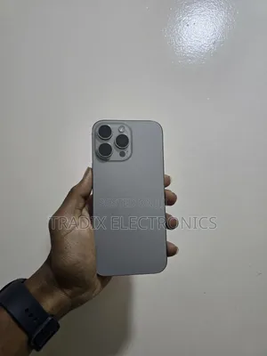 Apple iPhone 16 Pro Max 256 GB Silver