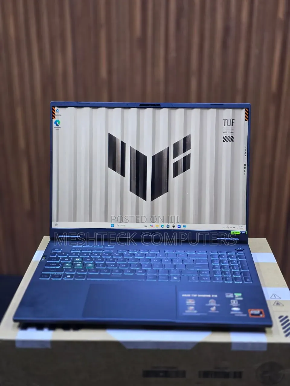 New Laptop Asus TUF Gaming F16 32GB AMD Ryzen 9 SSD 1T