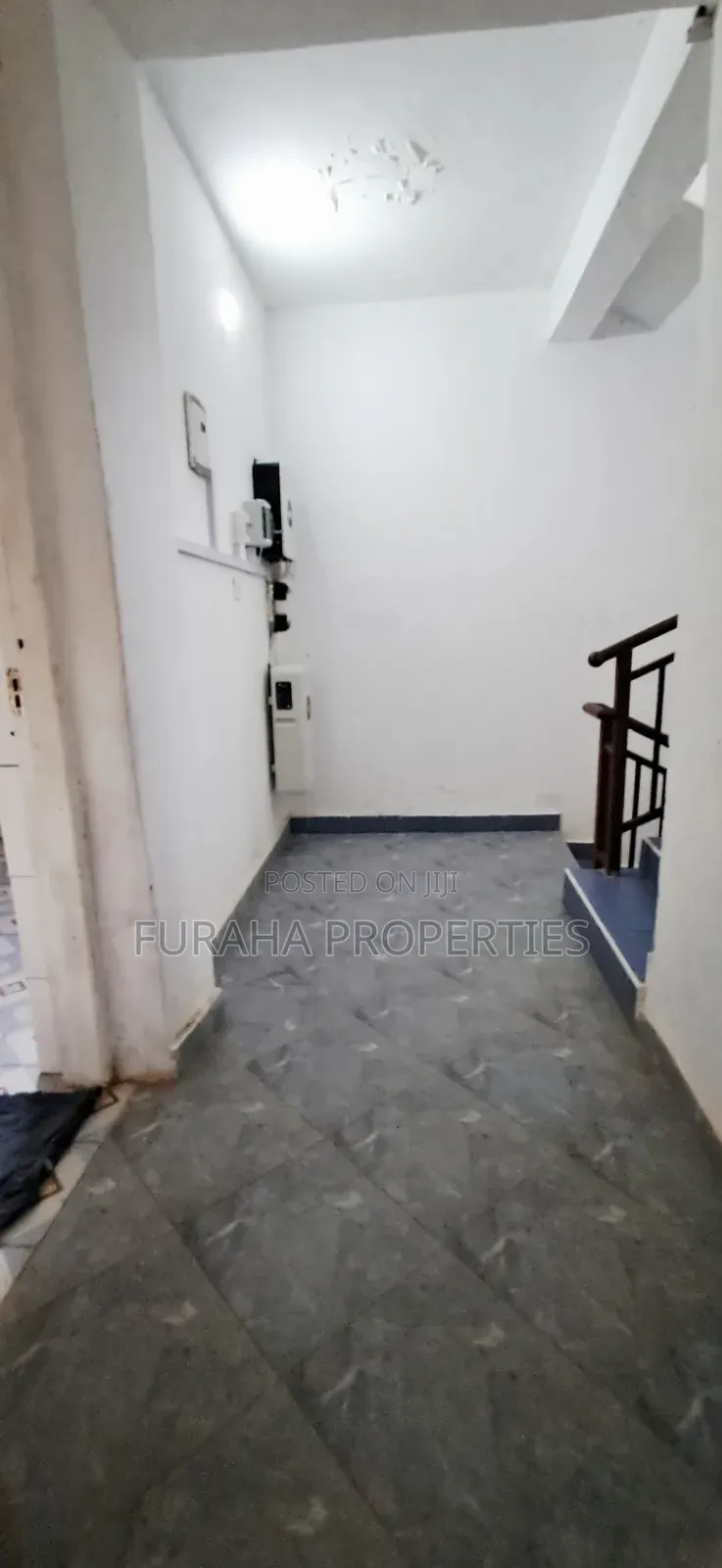 3bdrm House in Tiwi South Coast for sale