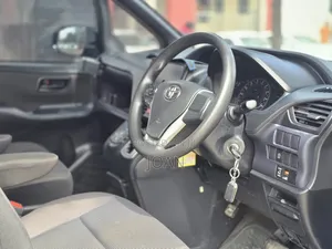 Toyota Voxy 2017 Black
