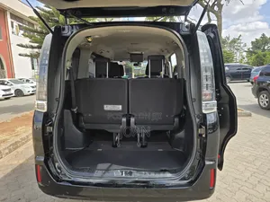 Toyota Voxy 2017 Black