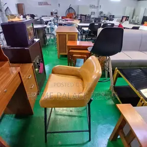 Bar Chair: Leather Padded Counter Chair With Arms