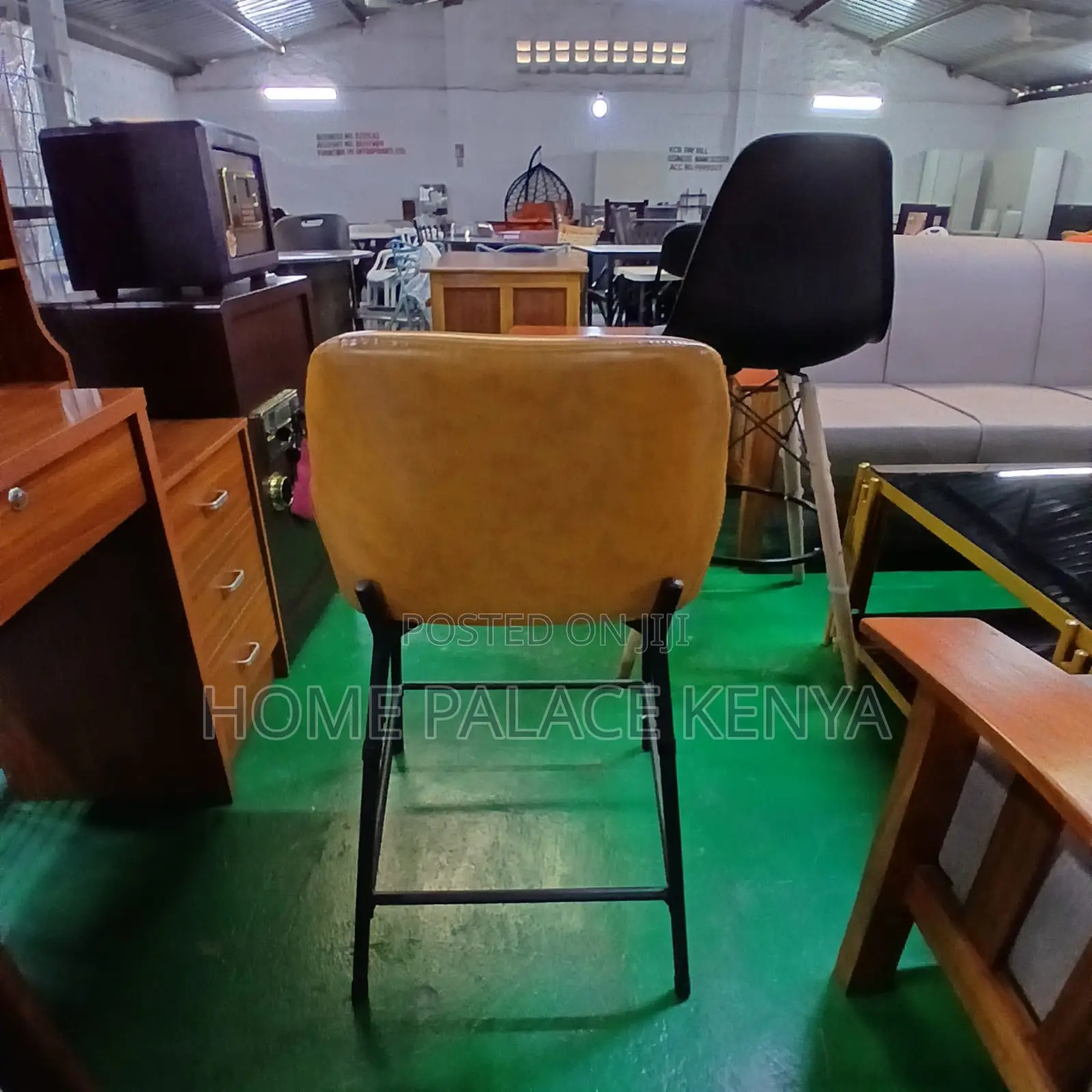 Bar Chair: Leather Padded Counter Chair With Arms