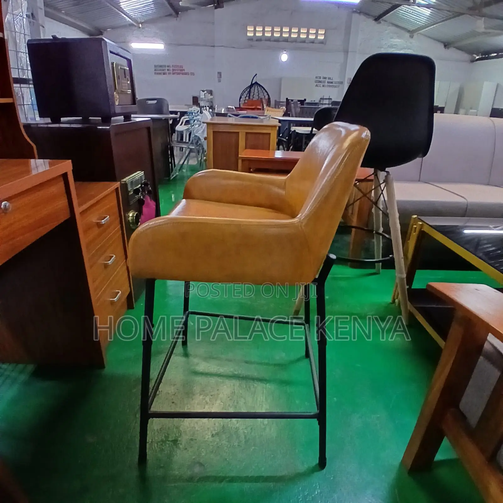 Bar Chair: Leather Padded Counter Chair With Arms