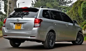 Toyota Corolla Fielder 2014 Silver