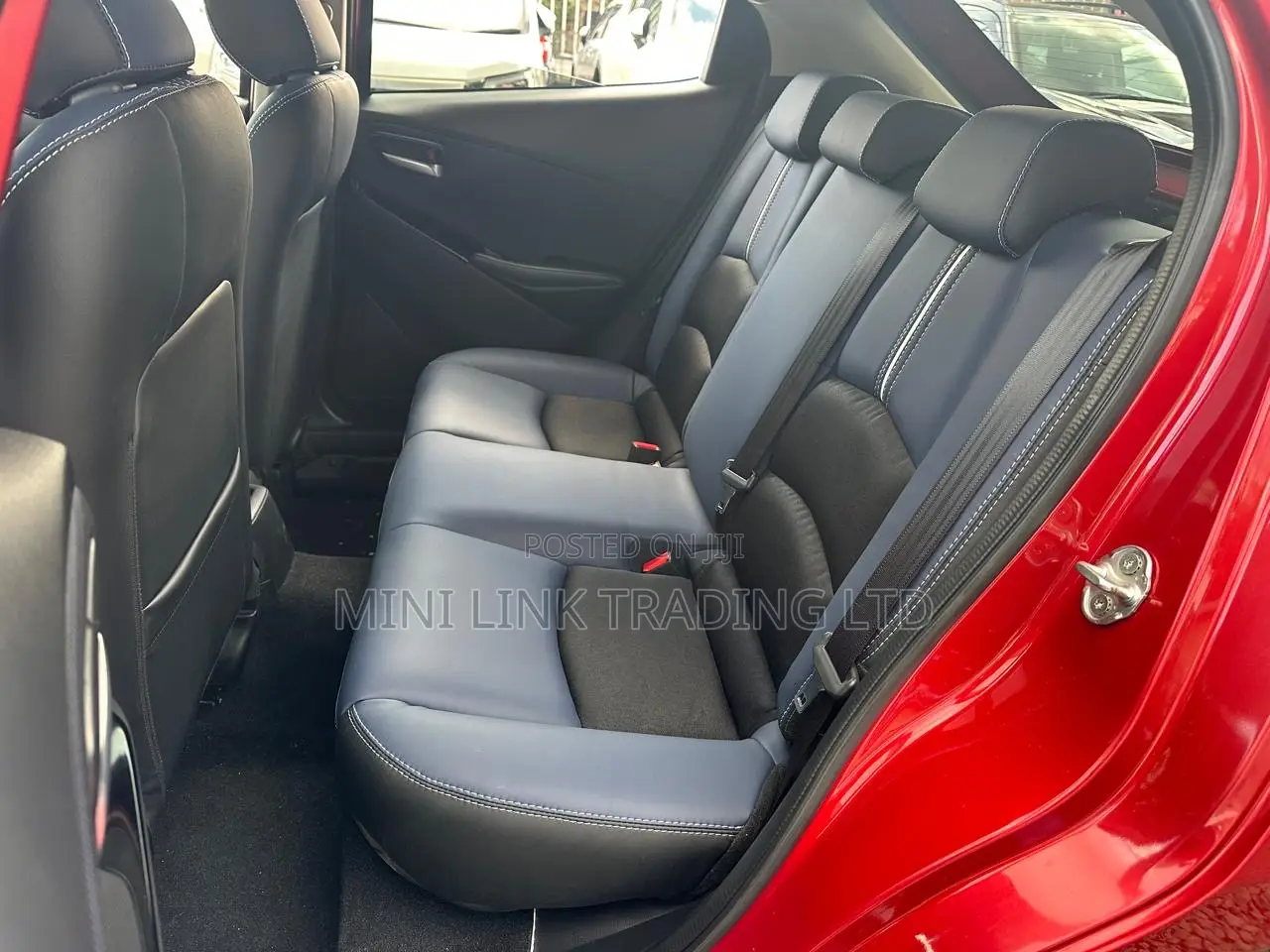 Mazda 2 2021 Red