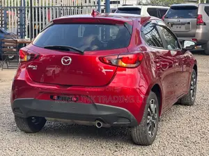 Mazda 2 2021 Red