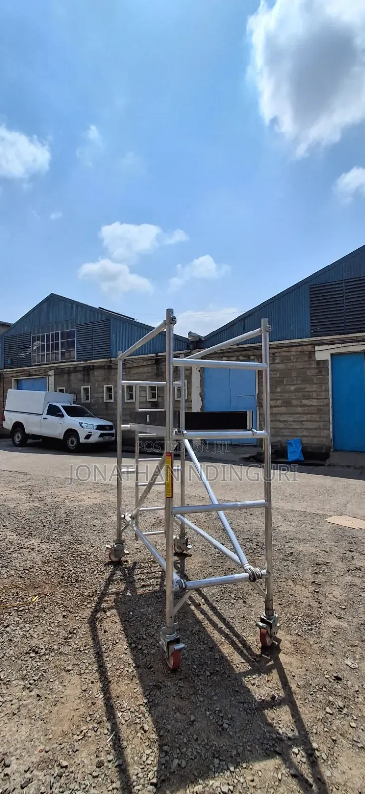 Aluminium Scaffolding Ladder – Commercial Work Platform