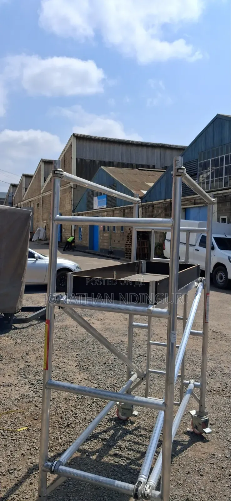 Aluminium Scaffolding Ladder – Lightweight Elevated Access Equipment