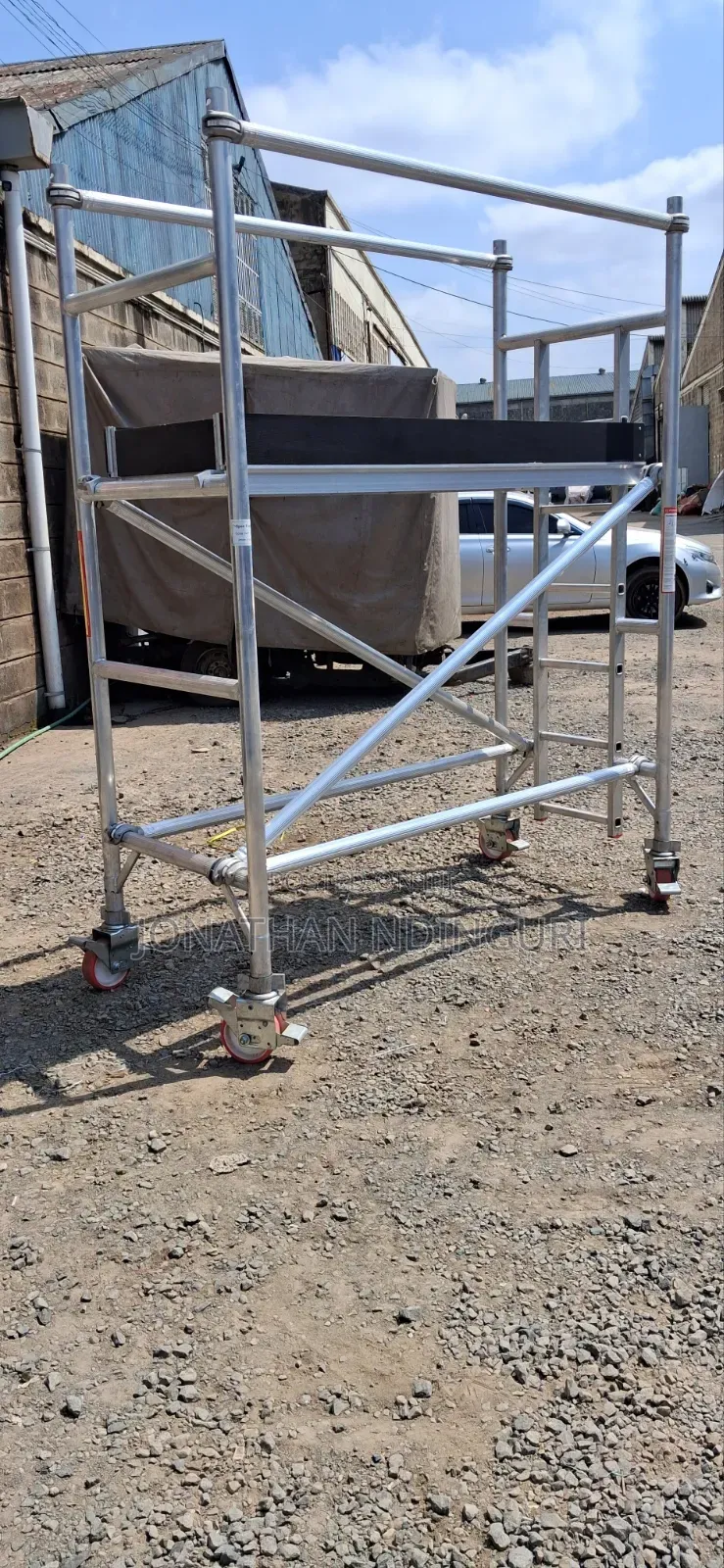 Aluminium Scaffolding Ladder – High Strength Scaffold Tower