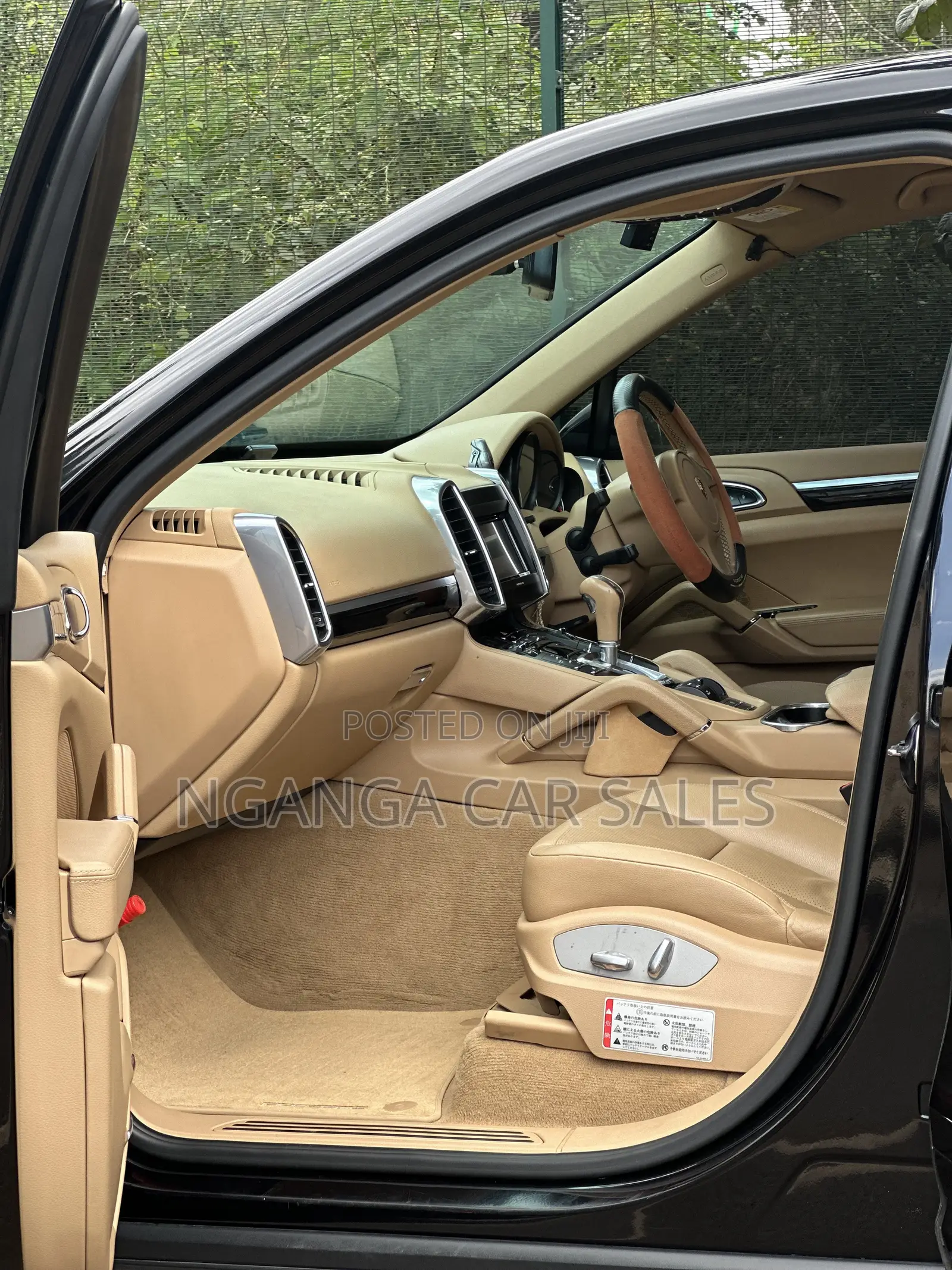 Porsche Cayenne 4dr SUV AWD (3.6L 6cyl 6M) 2014 Black