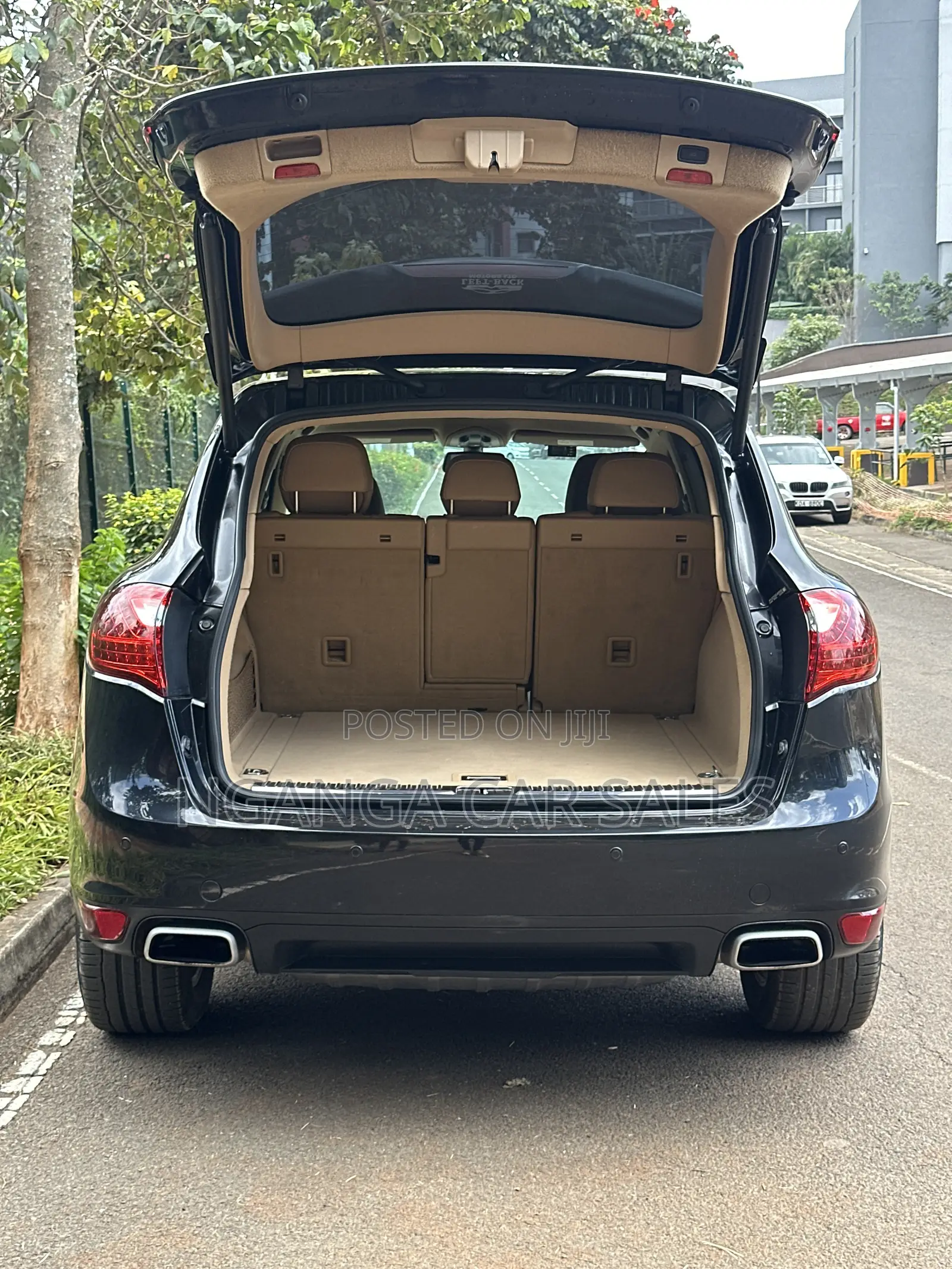 Porsche Cayenne 4dr SUV AWD (3.6L 6cyl 6M) 2014 Black