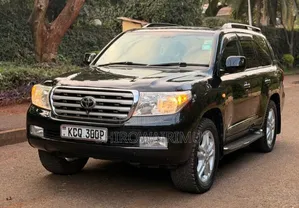 Toyota Land Cruiser 2011 Black