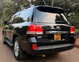 Toyota Land Cruiser 2011 Black