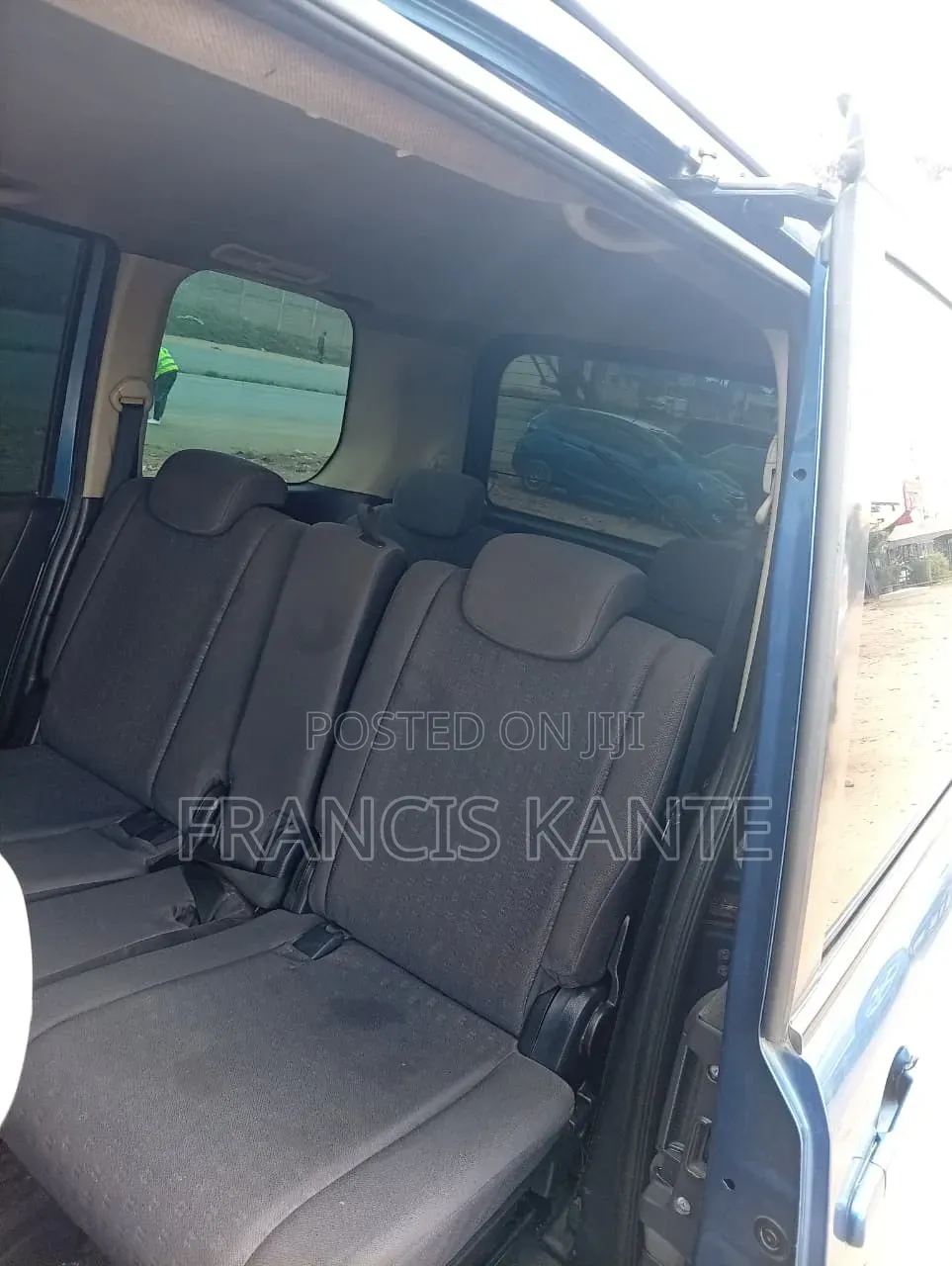 Nissan Serena 2011 Blue
