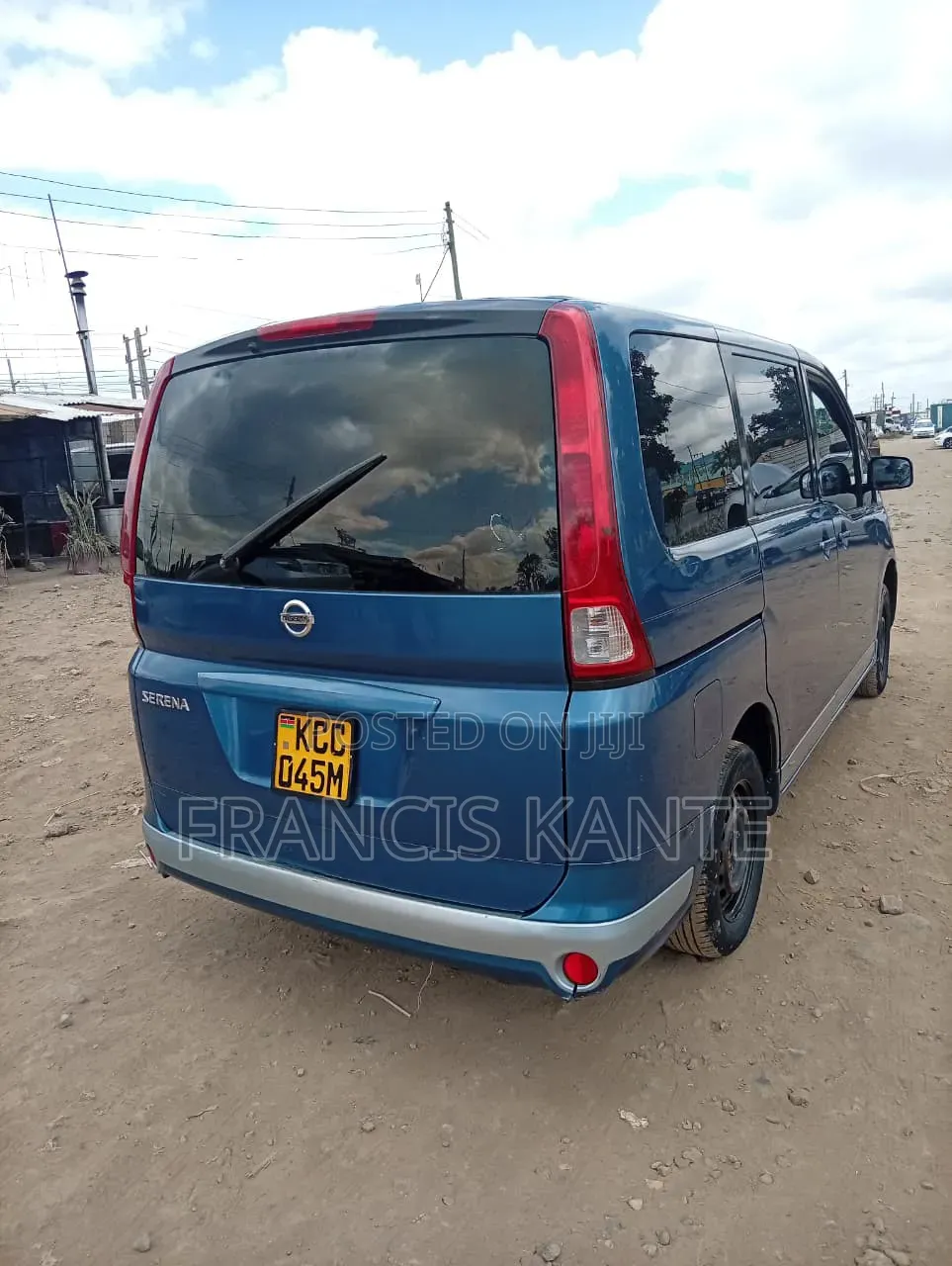 Nissan Serena 2011 Blue