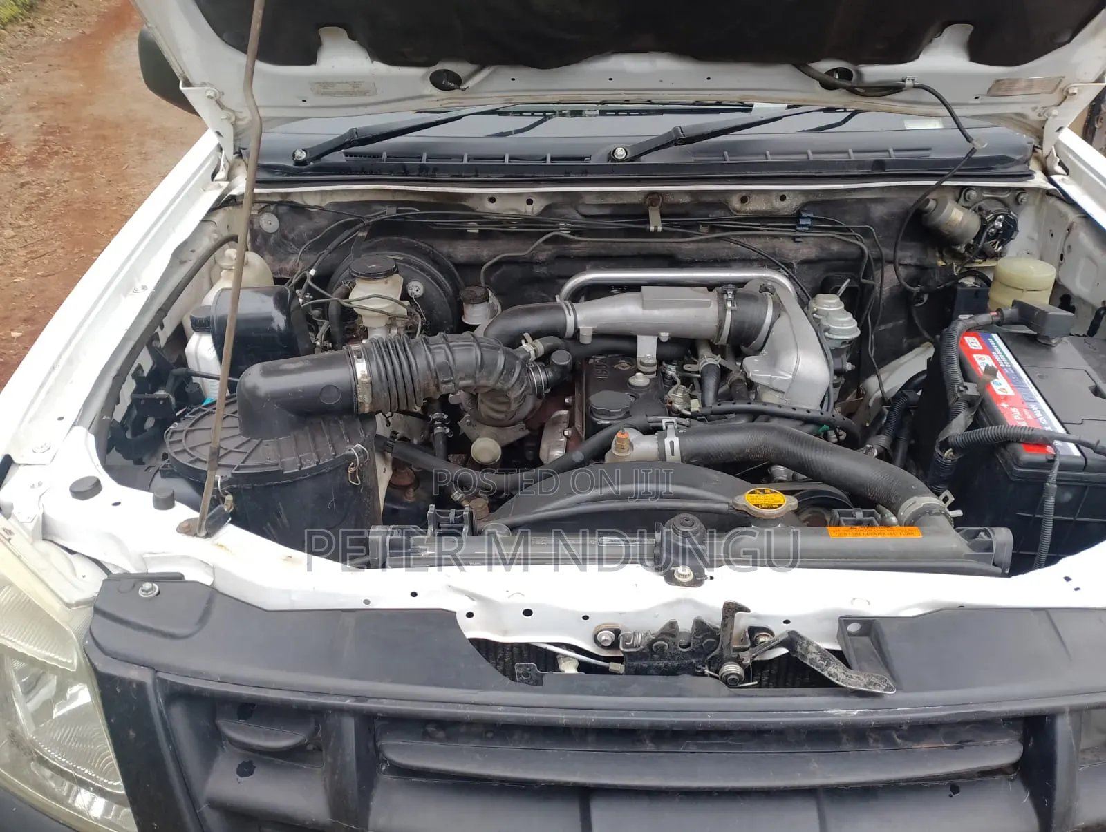 Isuzu D-MAX 2012 White