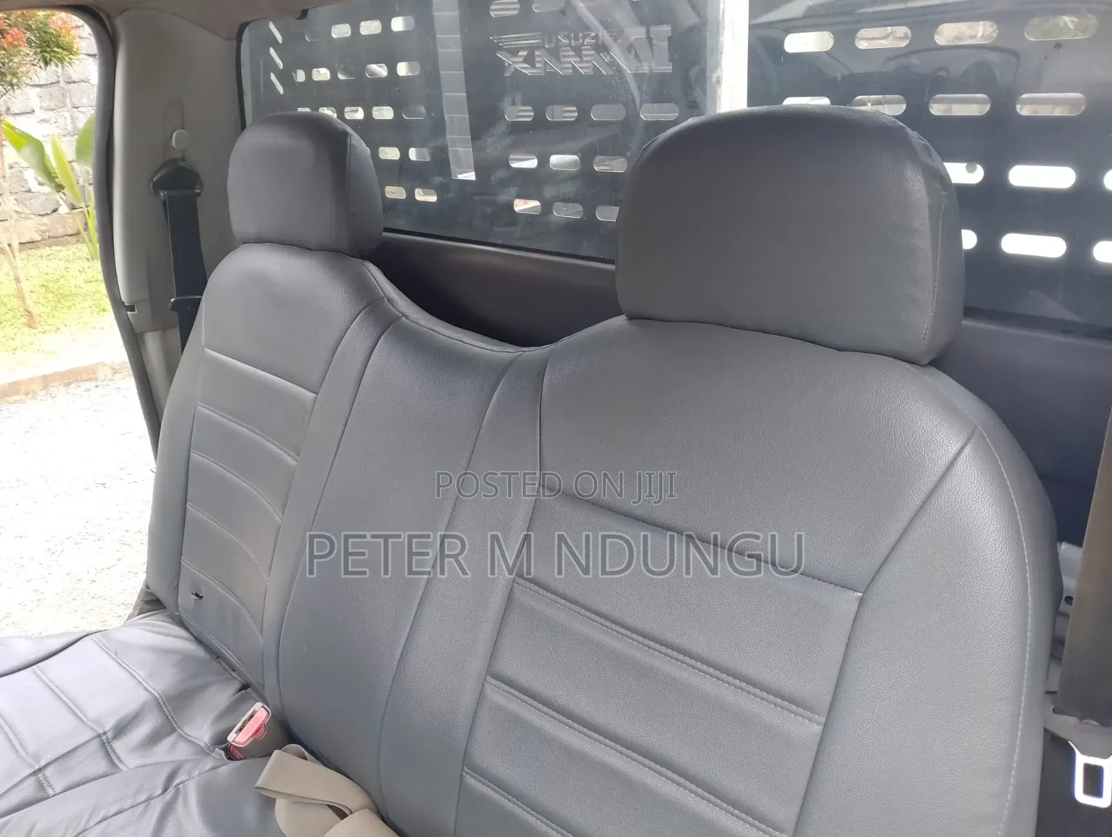 Isuzu D-MAX 2012 White