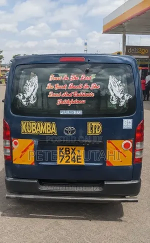 Toyota HiAce 2006 Blue
