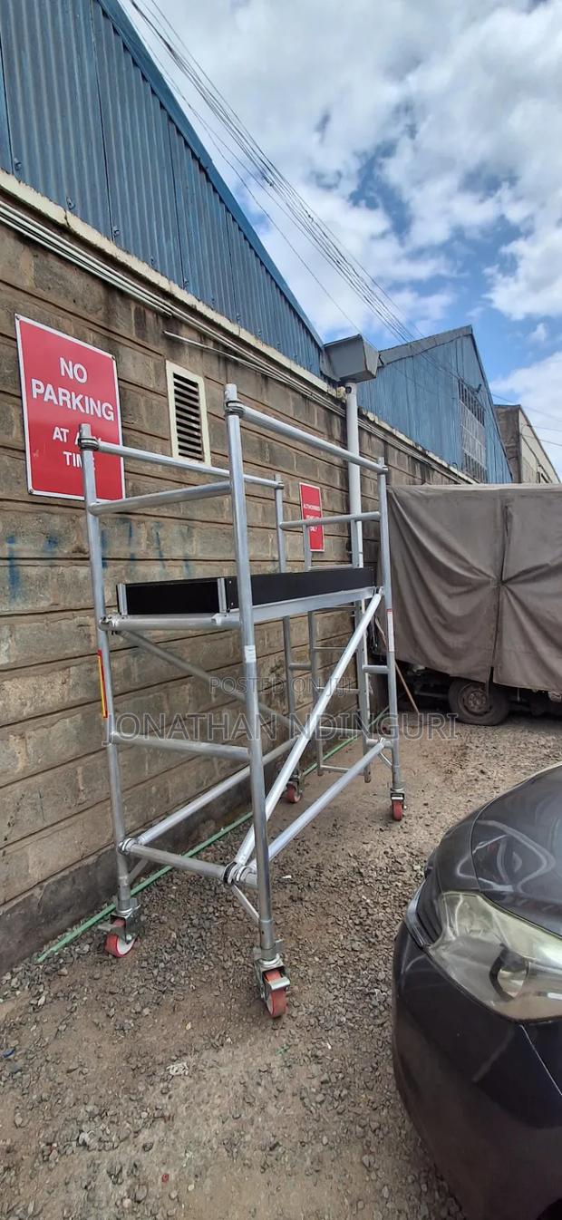 Aluminium Scaffold Ladder – Professional Mobile Access Platform - thumbnail 2