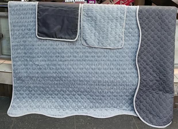 Quality Smooth Luxury Ultra Warm Weighted Bed Covers* - thumbnail 6