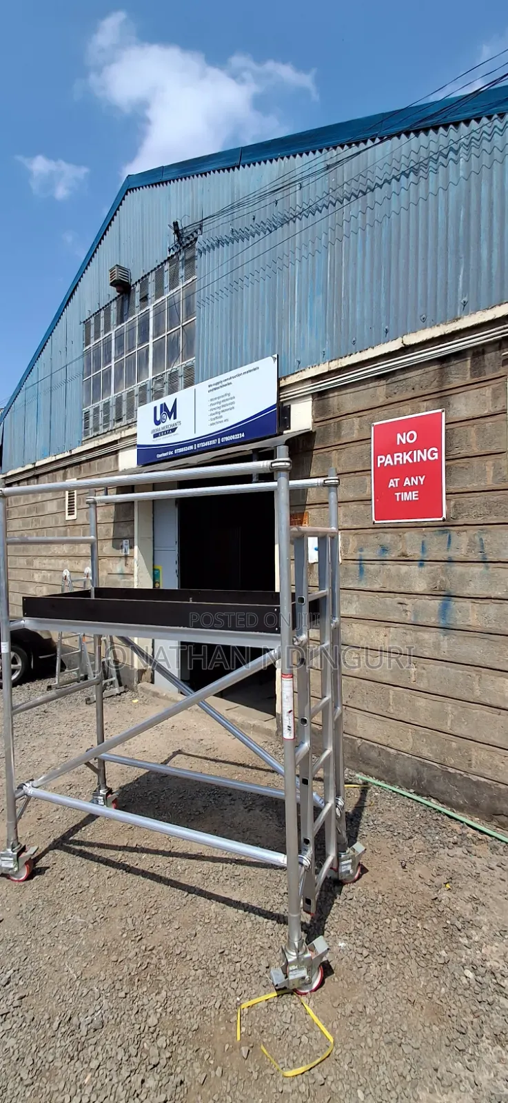Aluminium Scaffold Ladder – Lightweight Industrial Scaffold