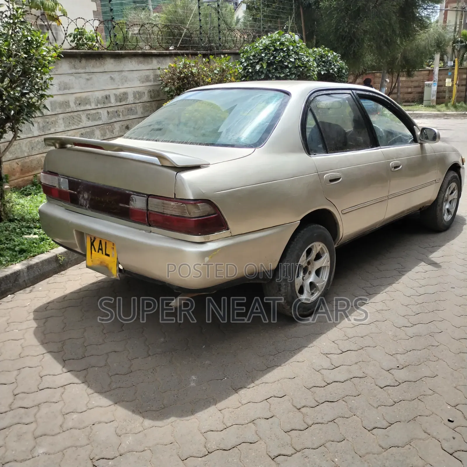 Toyota Corolla 1993 Gold