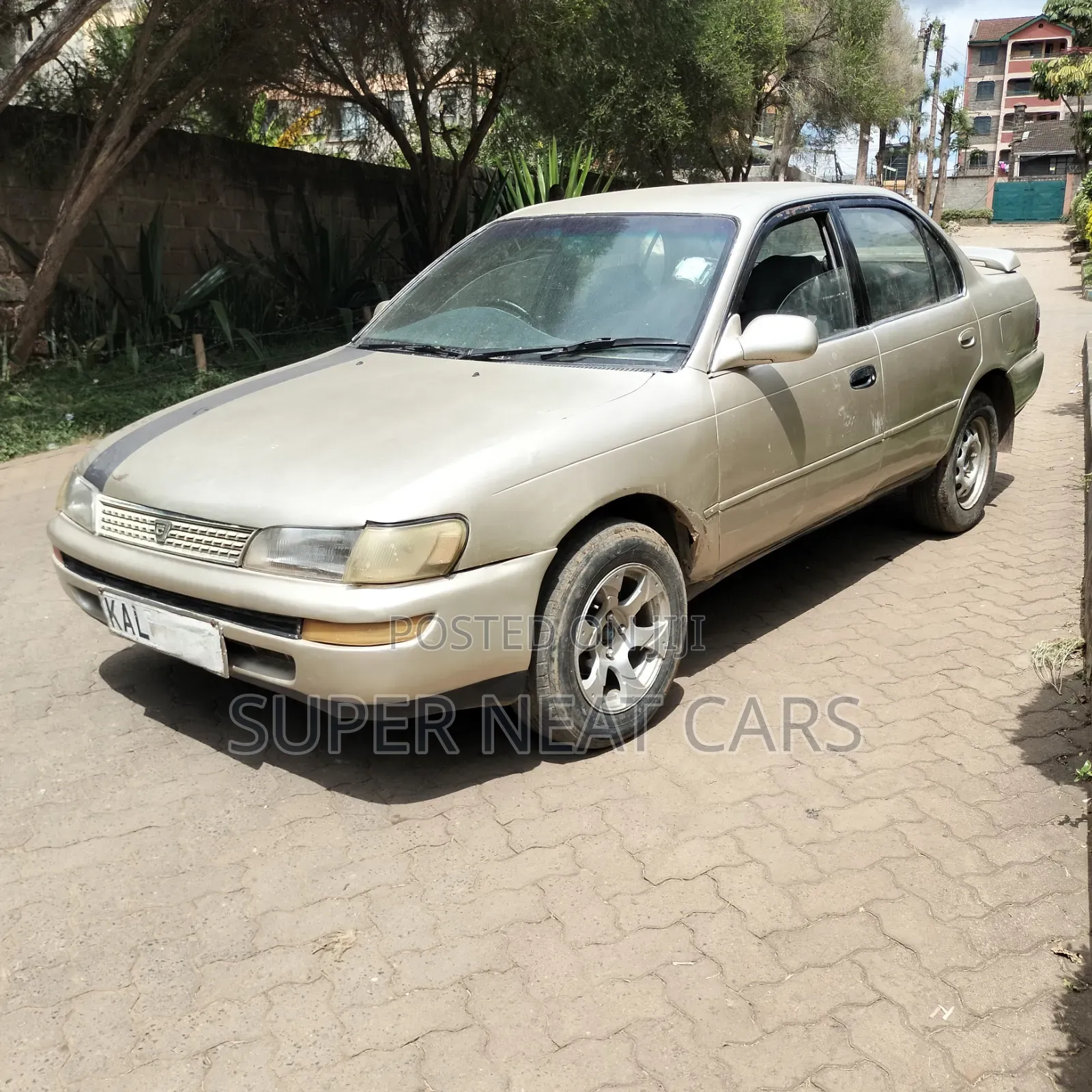 Toyota Corolla 1993 Gold