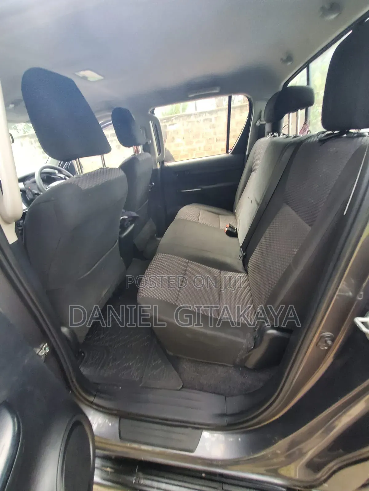 Toyota Hilux 2021 Gray
