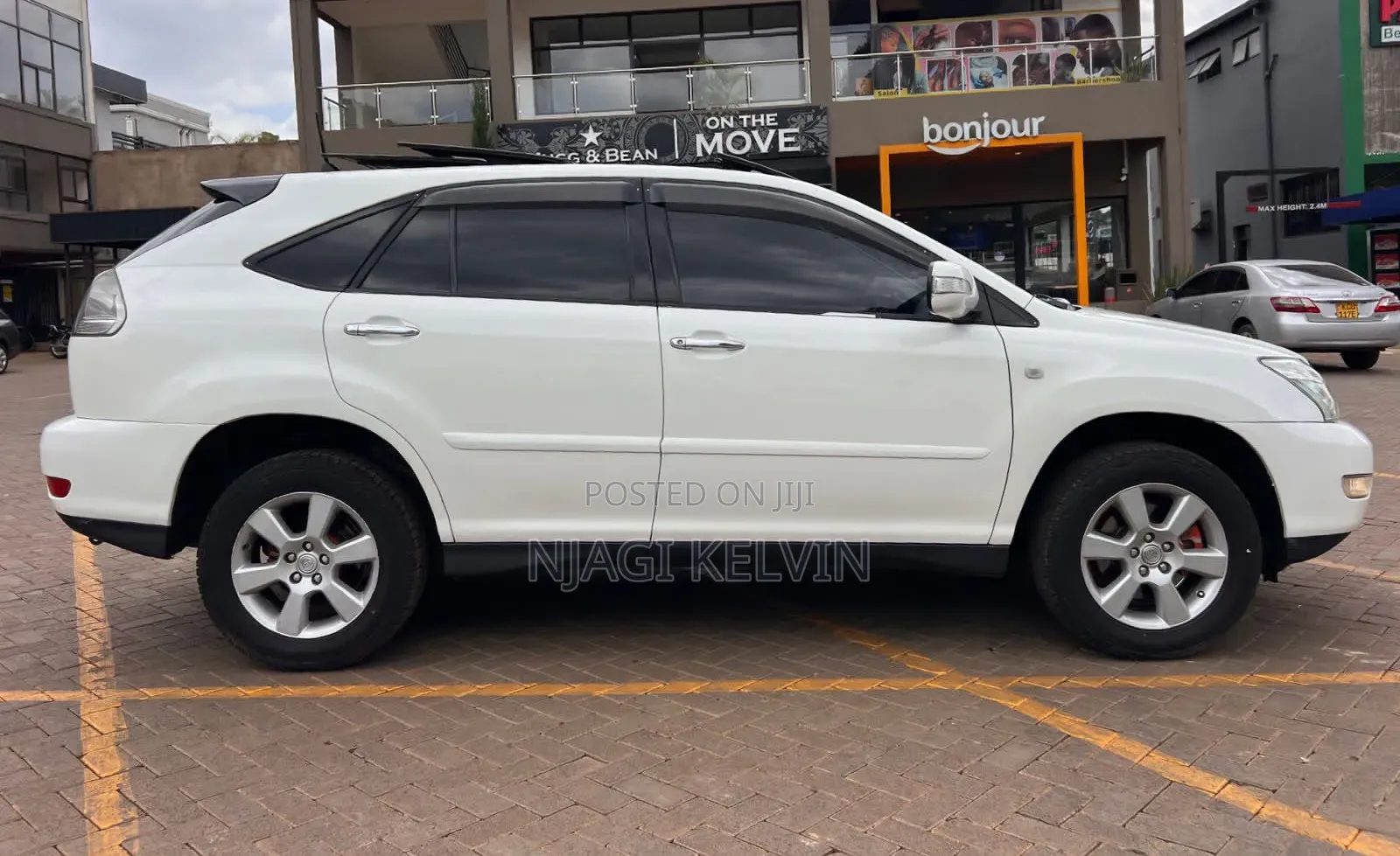 Toyota Harrier 2007 White