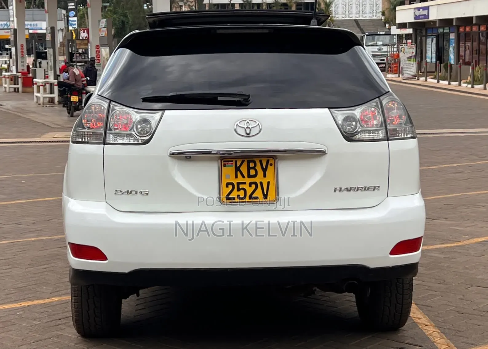 Toyota Harrier 2007 White
