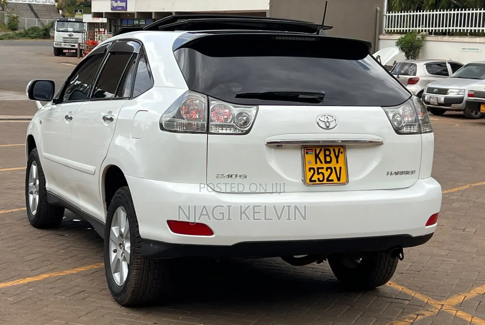 Toyota Harrier 2007 White