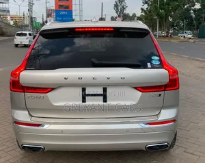 Volvo XC60 T5 Inscription AWD 2019 Silver