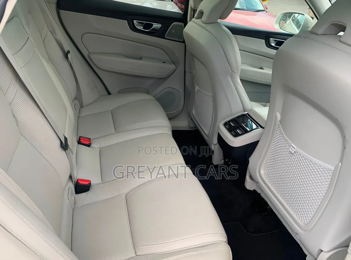 Volvo XC60 T5 Inscription AWD 2019 Silver