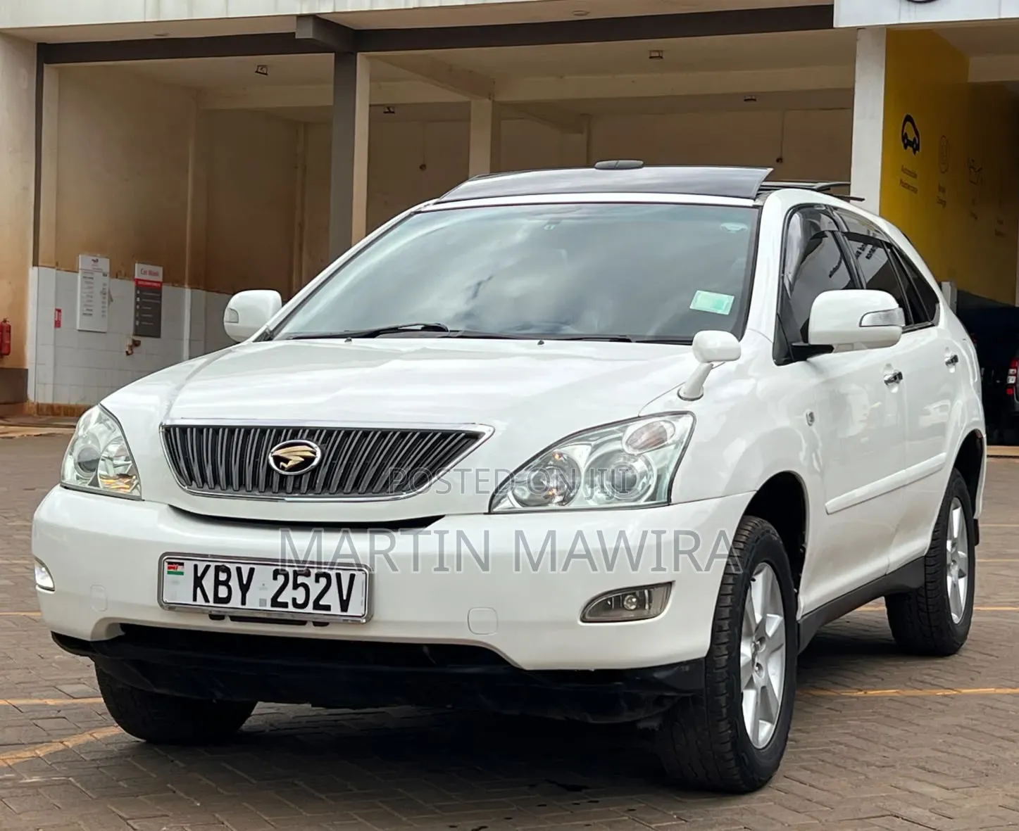 Toyota Harrier 2007 White