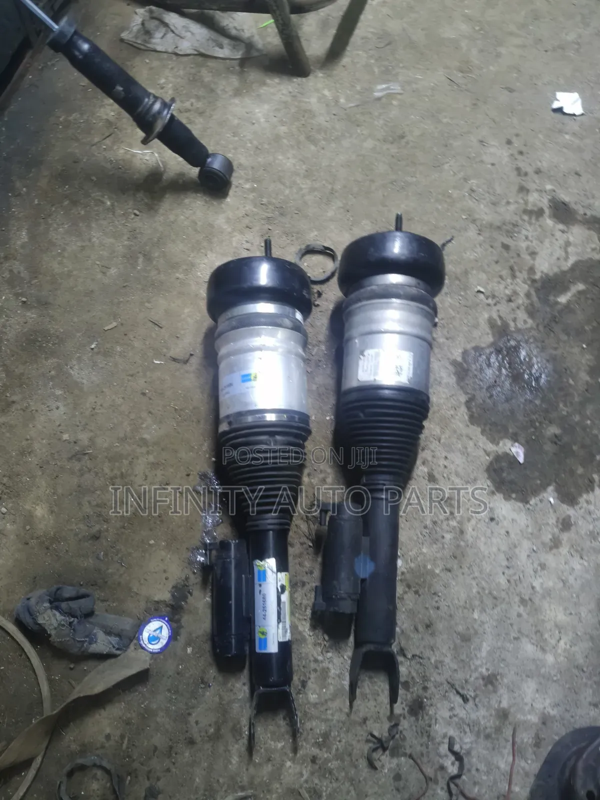 Mercedes Benz W205,W213 Front Airmatic